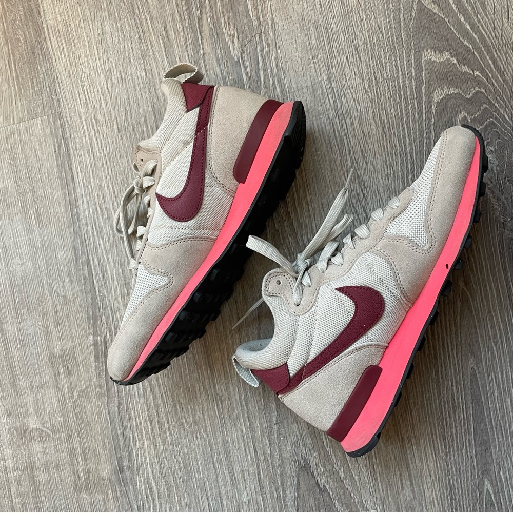 Nike Sneakers 💫 3 for $15